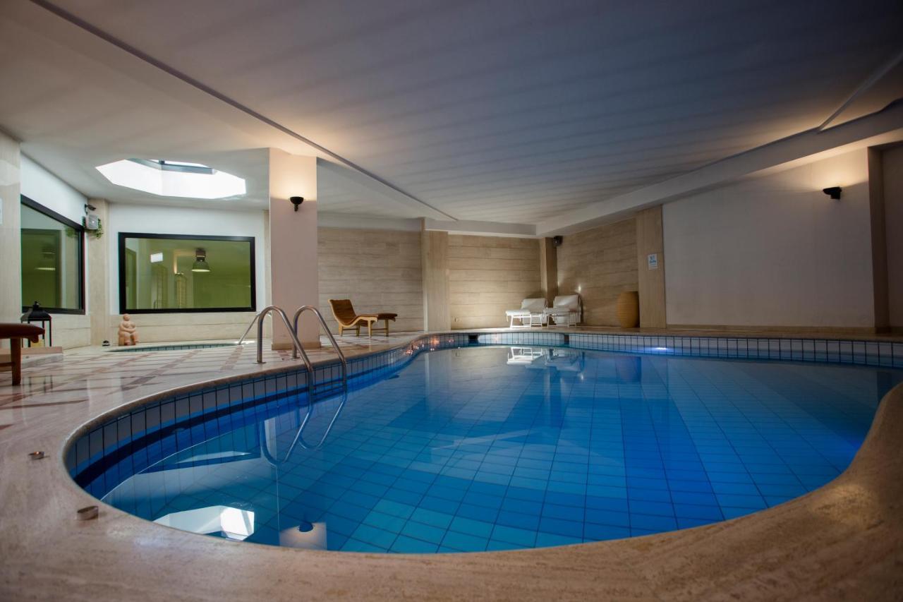 Hostellerie Du Cheval Blanc Aosta Ngoại thất bức ảnh