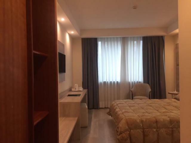 Hostellerie Du Cheval Blanc Aosta Ngoại thất bức ảnh